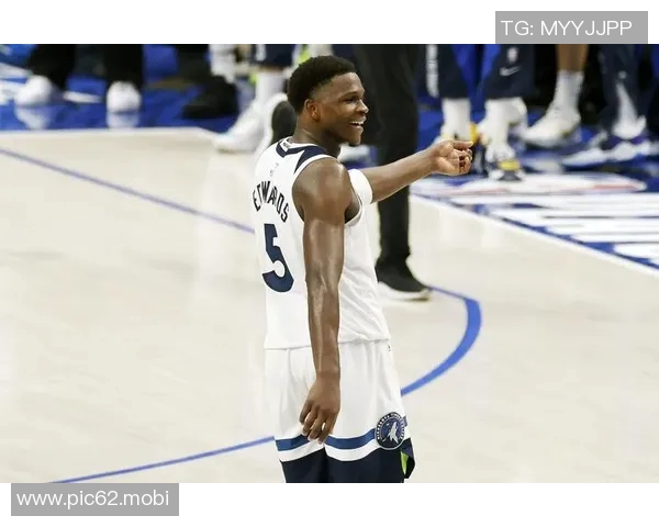 [2026年02月05日] 爱德华兹末节救主！森林狼18分逆转终结猛龙主场20年魔咒，排名反超湖人太阳